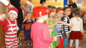 BAL W ŻŁOBKU